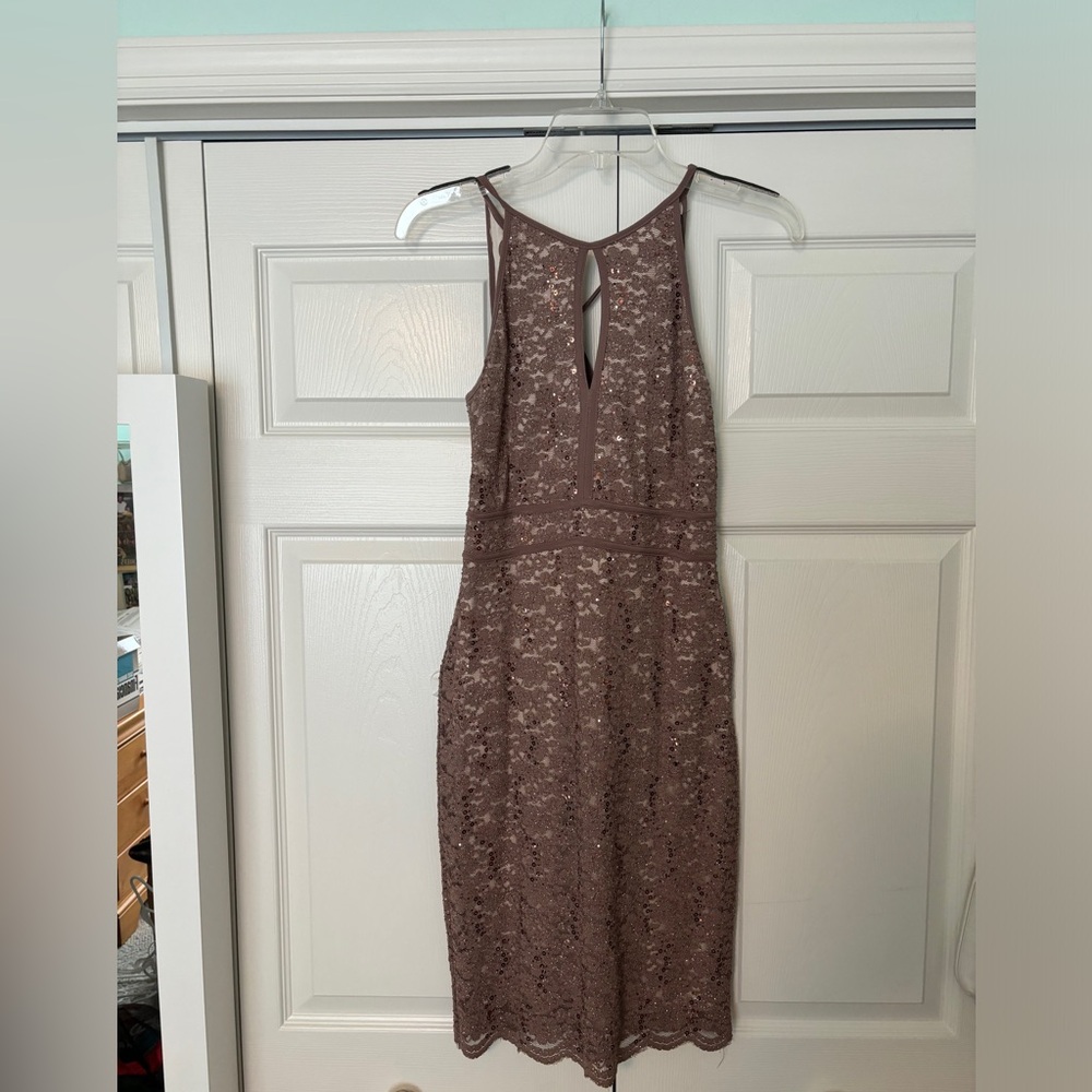 Nightway. Women’s size 4 dress